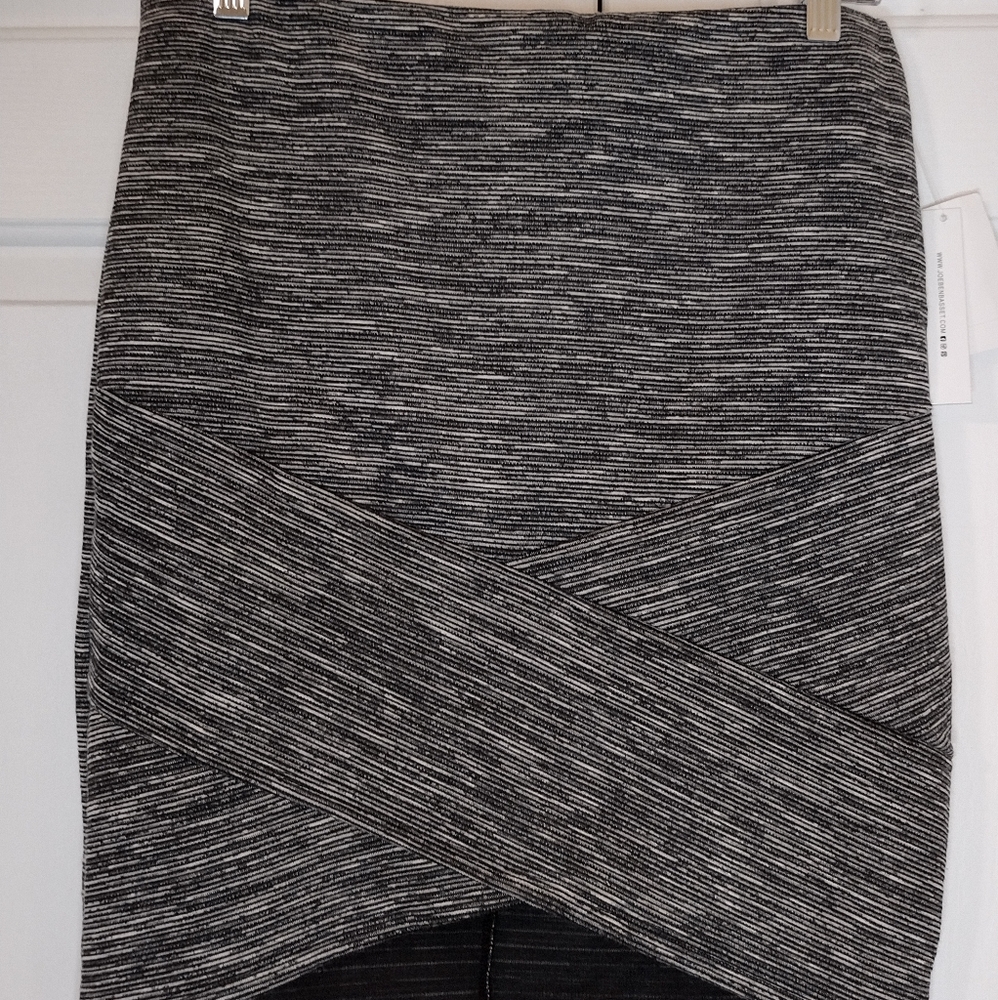 NWT Joe Benbasset Taupe/Black Mini Skirt Size Large